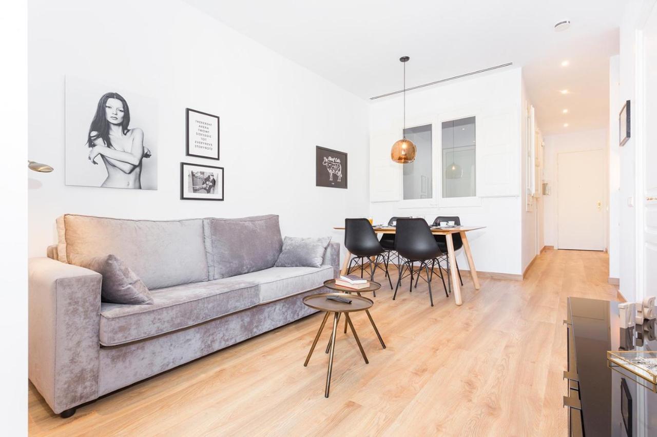 Cozy Apartment Close To Passeig De Gracia Barcelona Kültér fotó